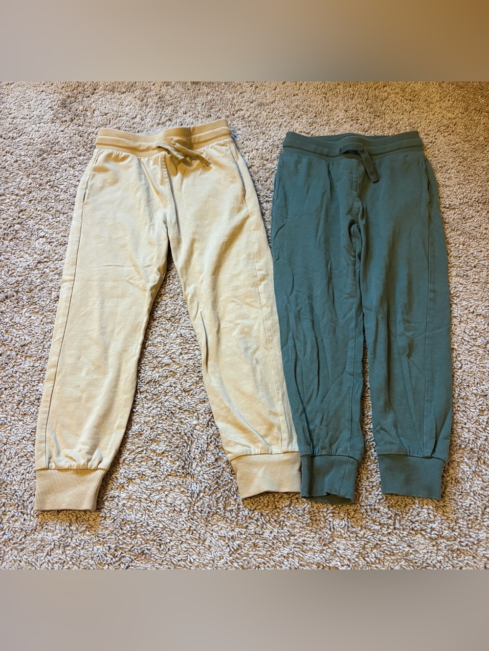 H&M Kids Sweatpants - Cream and Green size 6x set of two